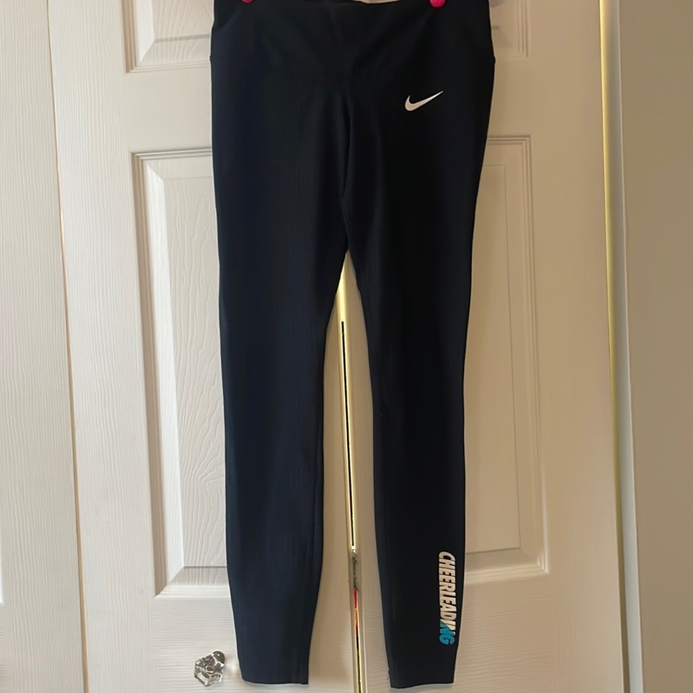 black nike leggings